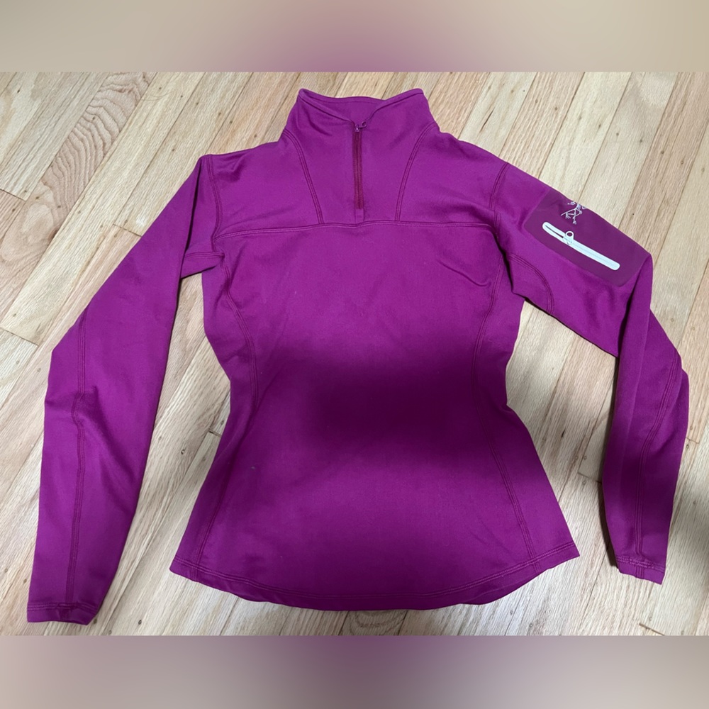 Deep Magenta Quarter‑Zip Active Top